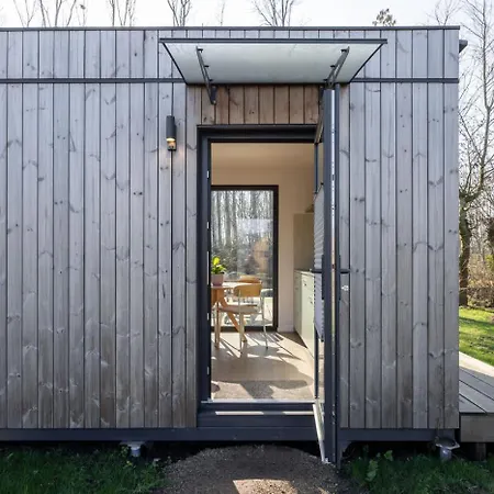 Tiny House By The Water In - Tuin Keet - 24 Oud Ade