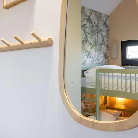 Tiny House By The Water In - Tuin Keet - 24
