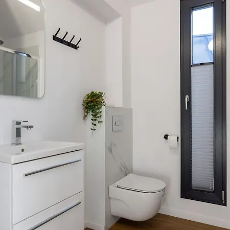 Tiny House By The Water In - Tuin Keet - 24